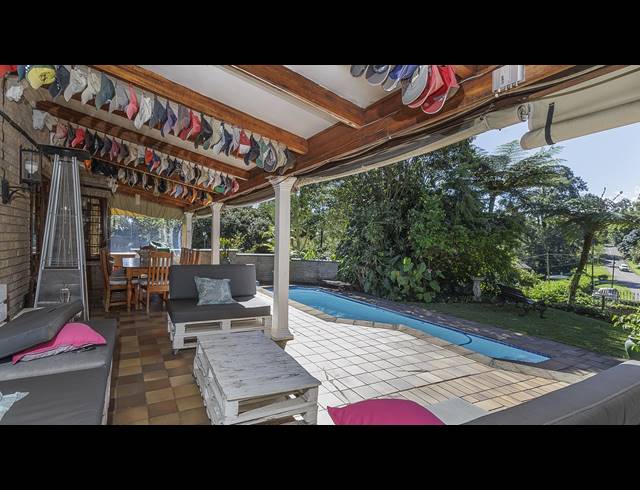 4 BEDROOM HOUSE FOR SALE IN KLOOF